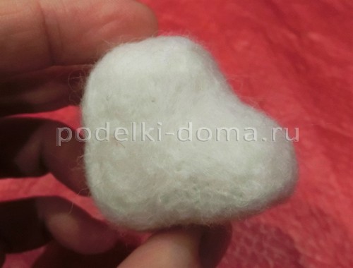 Игрушки собачки (сухое валяние)