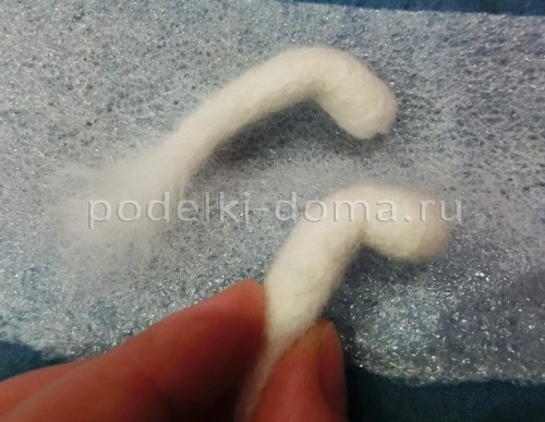 Игрушки собачки (сухое валяние)